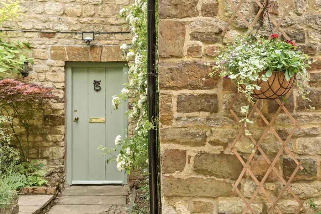 Cliff Hill Farm, 4 Northampton Road, Blisworth (20