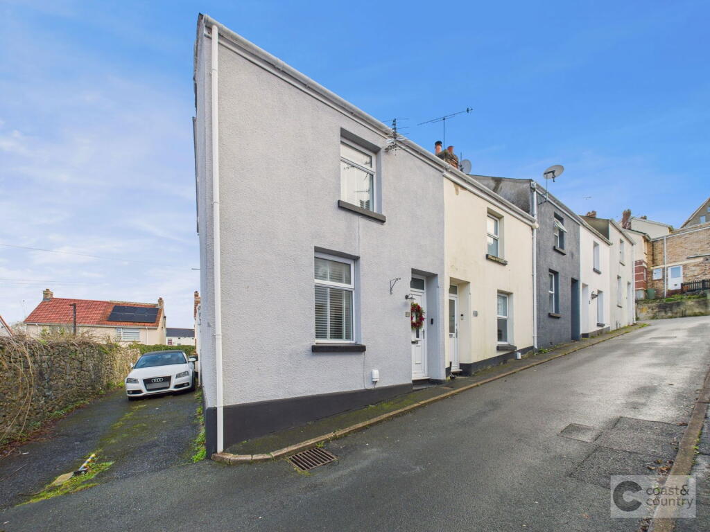 Manor Cottages, Wolborough Street