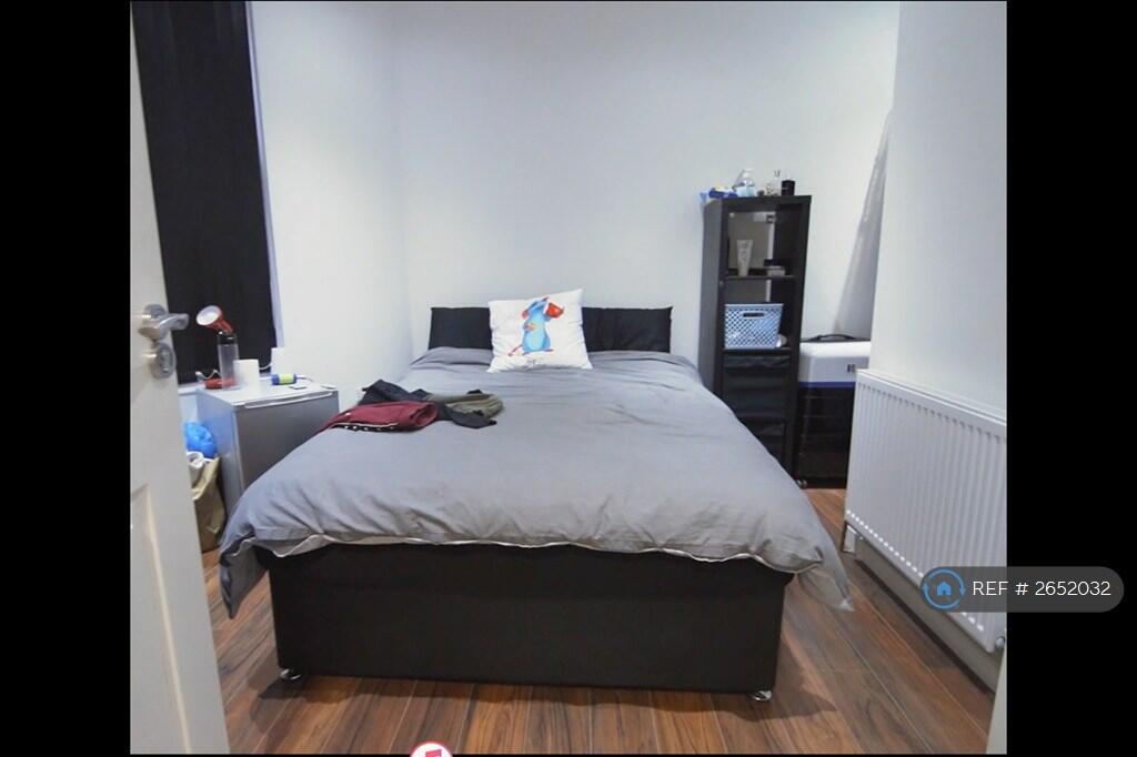 Ensuite Bed Room