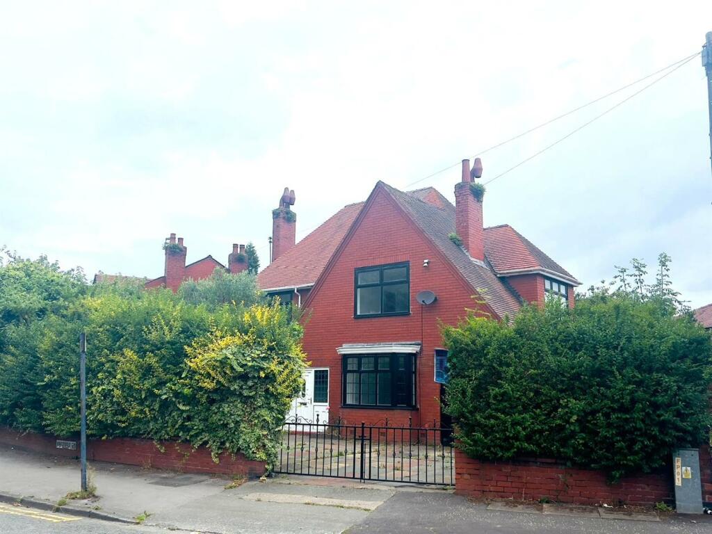 WhatsApp Image 2024-08-28 at 09.48.04.jpeg