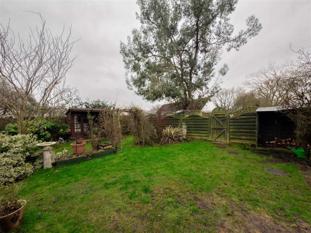 Garden 1.jpg