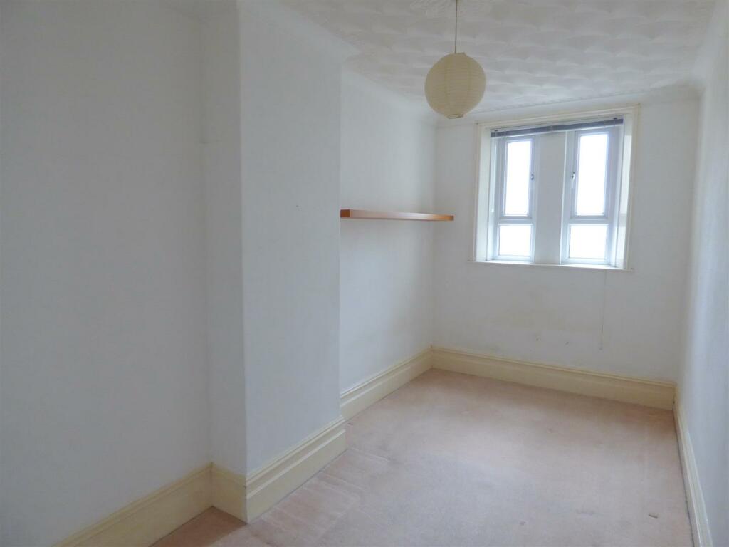Bedroom .JPG