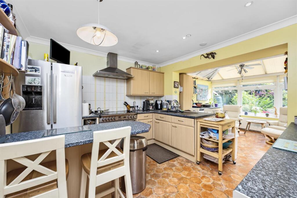 Kitchen/Breakfast Room