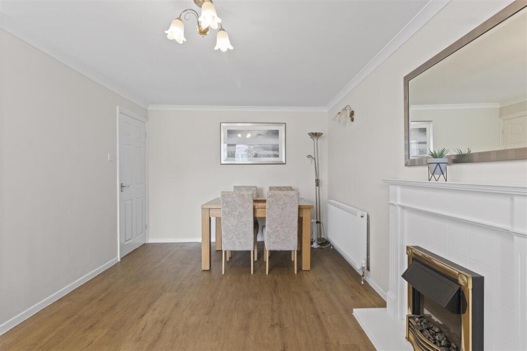 dining area #3.jpg