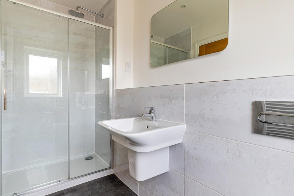 A06 - 40 Furzedown Road, Malborough - 250811