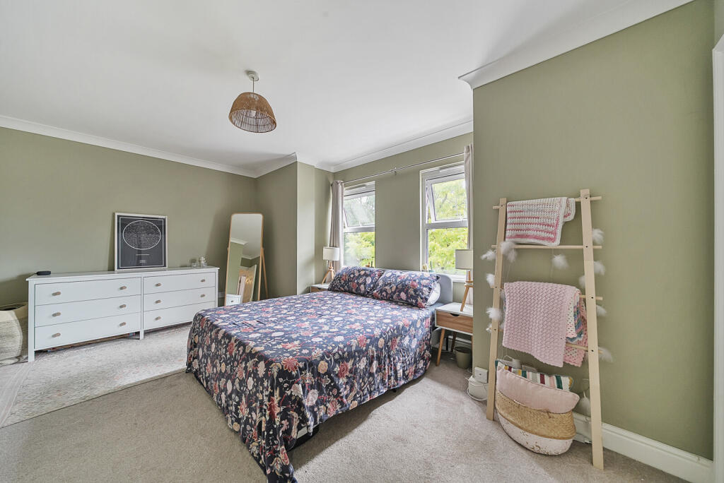 1324265-19-687a06...