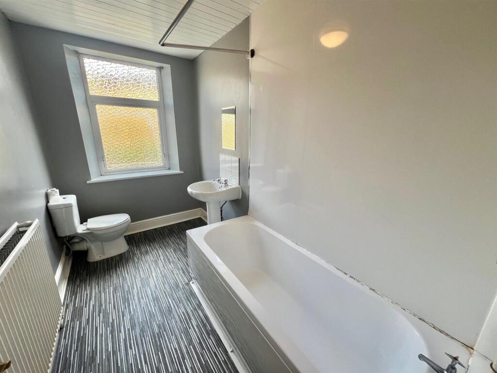 Bramleys Estate Agents - Claremount Road - Halifax