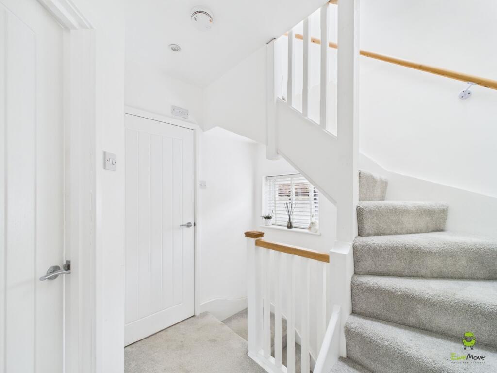 Presented by Robert at EweMove Bexleyheath and Dar