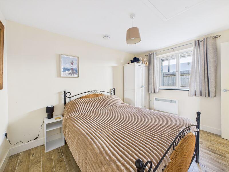 annexe bedroom