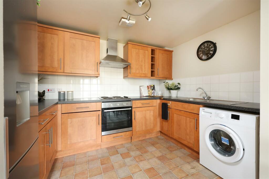 160 Squires Court 9.JPG