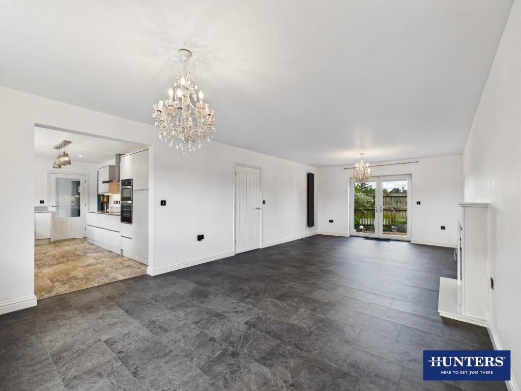 Living &amp; Dining Room