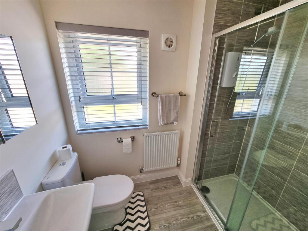 Ensuite.jpg