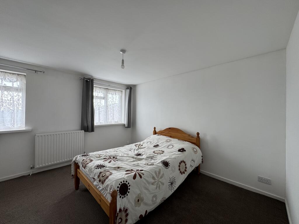 Bed 1