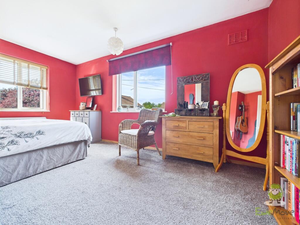 CAM01543G0-PR0135-STILL015