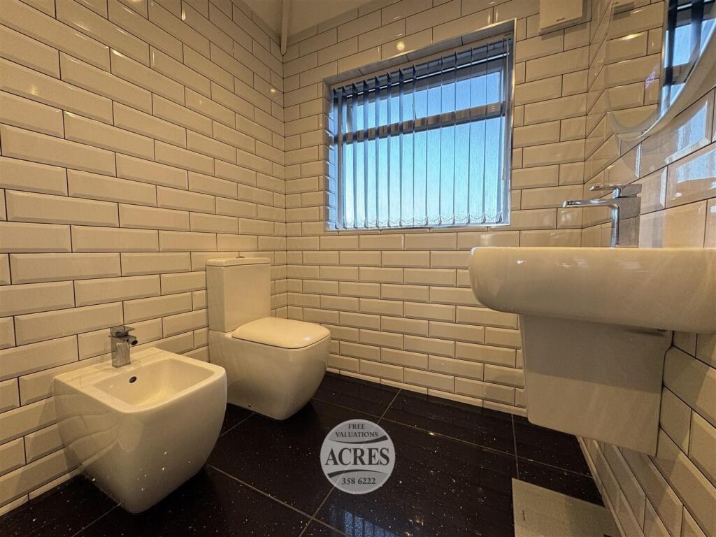 IMG_3733 (Large).jpg