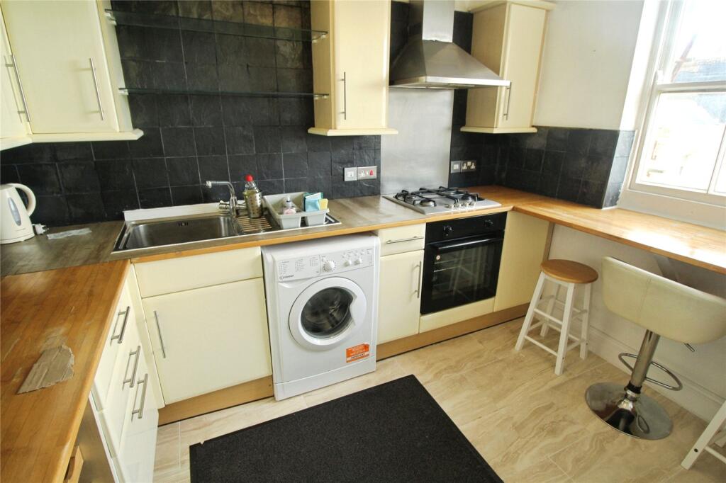 Fitted Kitchen
