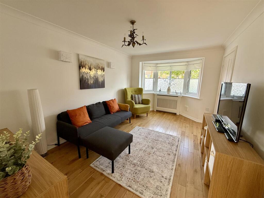 Sitting Room: