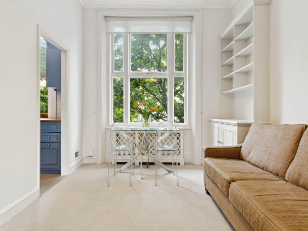 Flat 2, 41 Kempsford