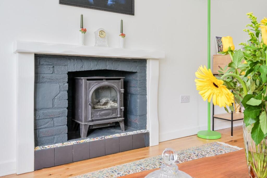 HEADLEY DRIVE (5).jpg