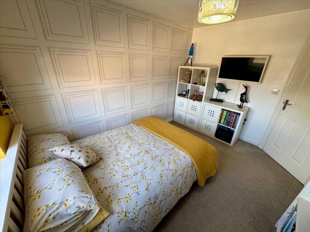 Bedroom 2 (Third