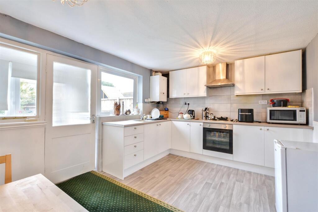 Kitchen Diner_1.jpeg