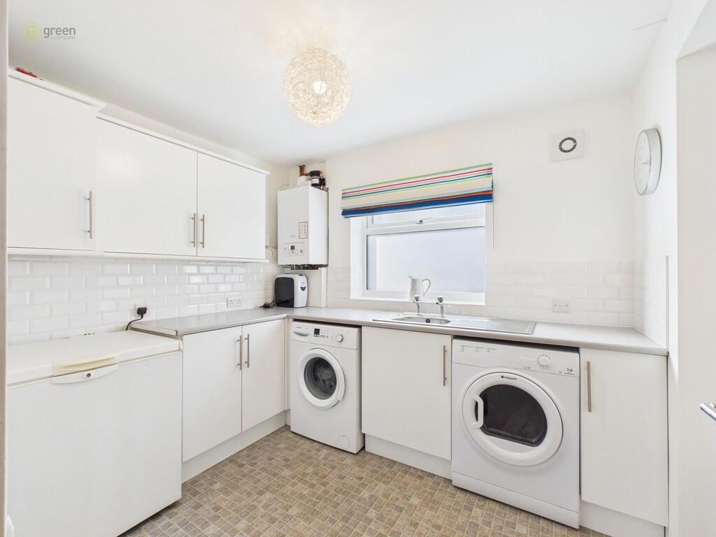 CAM03830G0-PR0236...