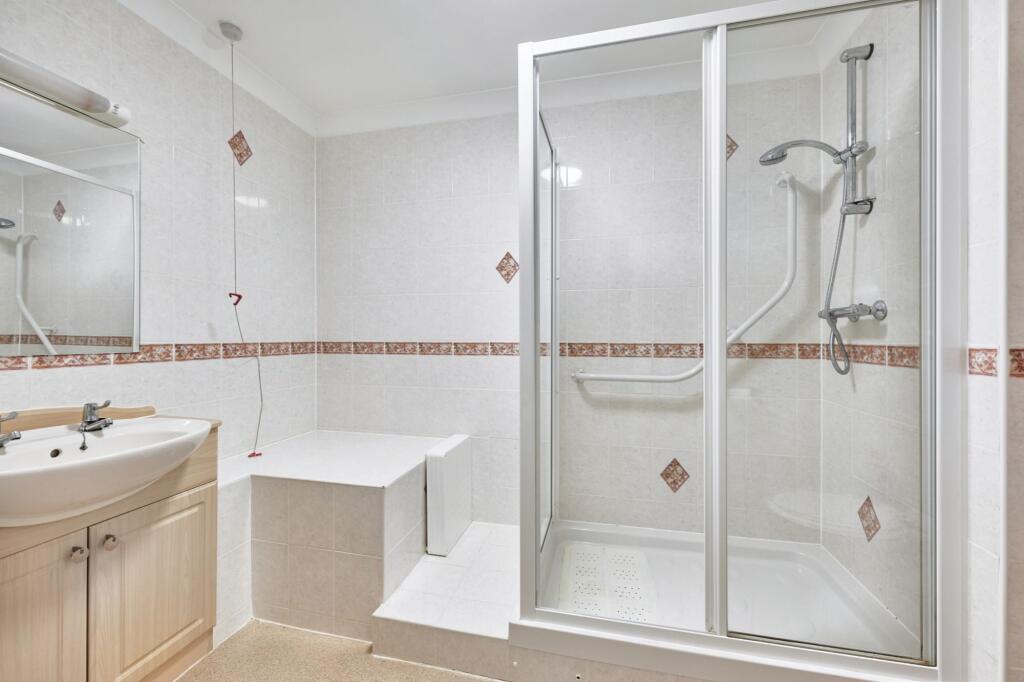 Flat 21 Chancellor Court, Broomfield Road, Chelmsford CM1 1RY