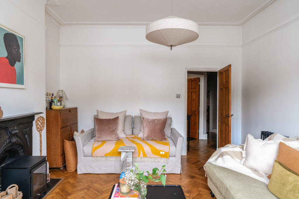 253824 - 44WivertonRoad_HighRes-16.jpg