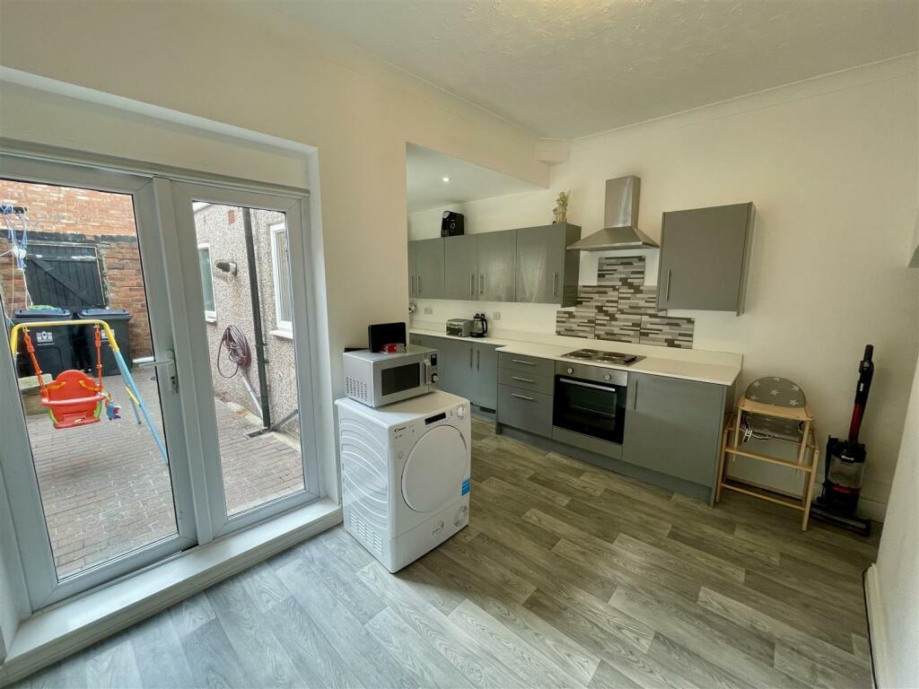 KItchen/Diner