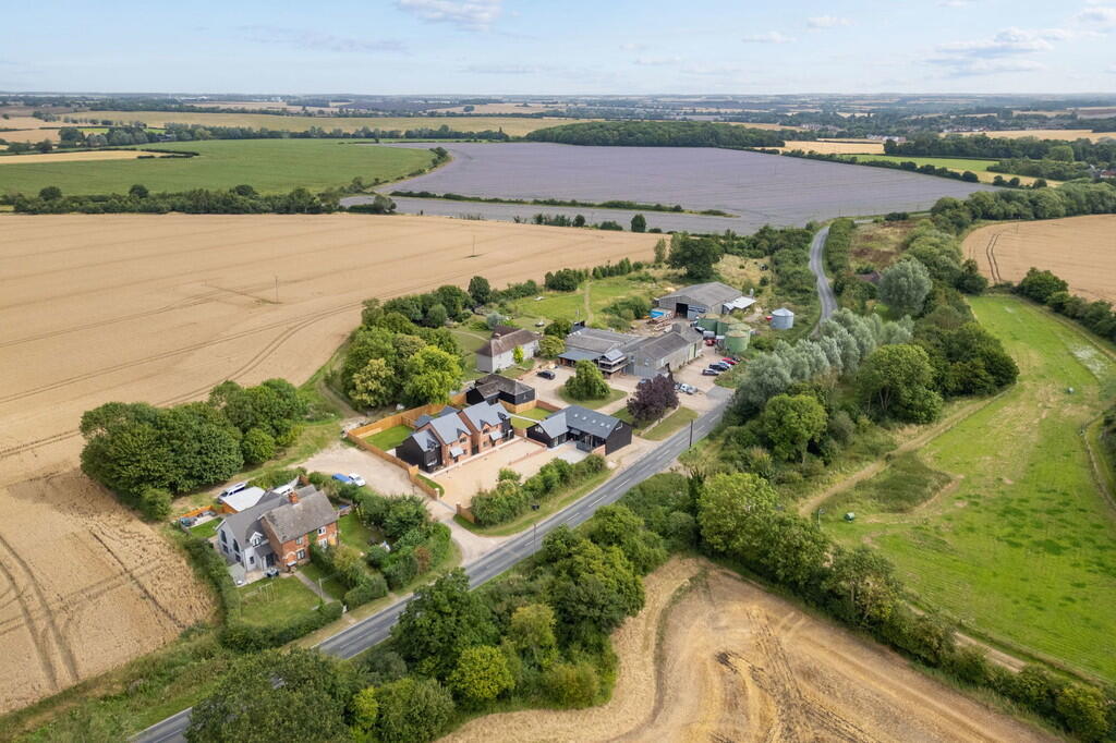 Bullsbridge Farm-...