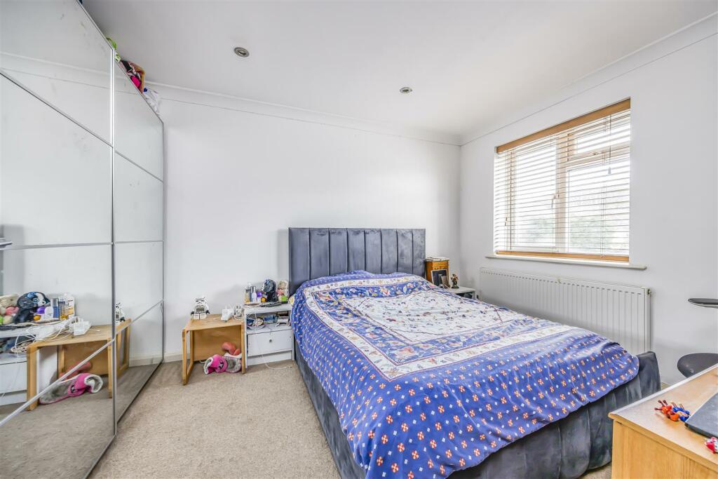 6 Hemlock Road, Waterlooville-PorticoMarketing-Nex