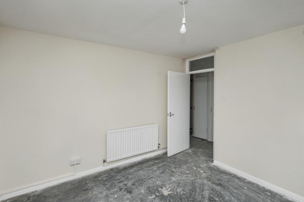 51 Barnes Wallis Court, Barnhill Road, Wembley HA9 9DN