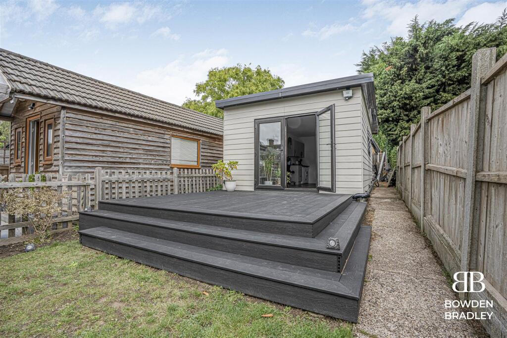 Outbuilding