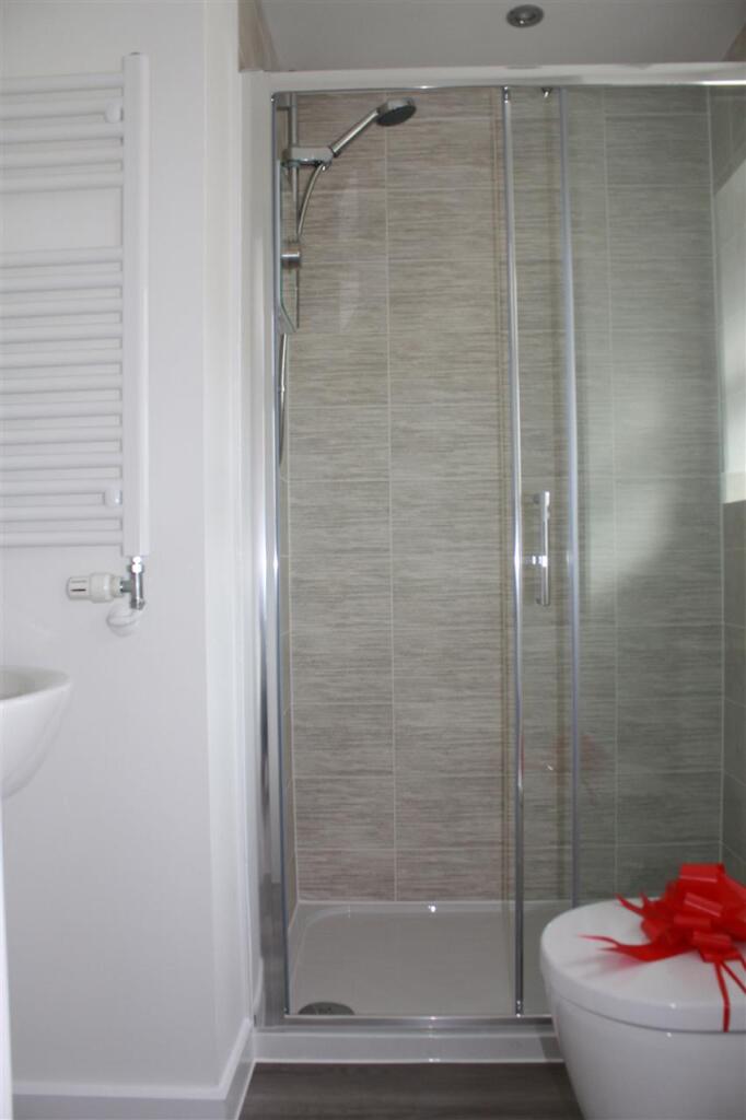 Ensuite shower room