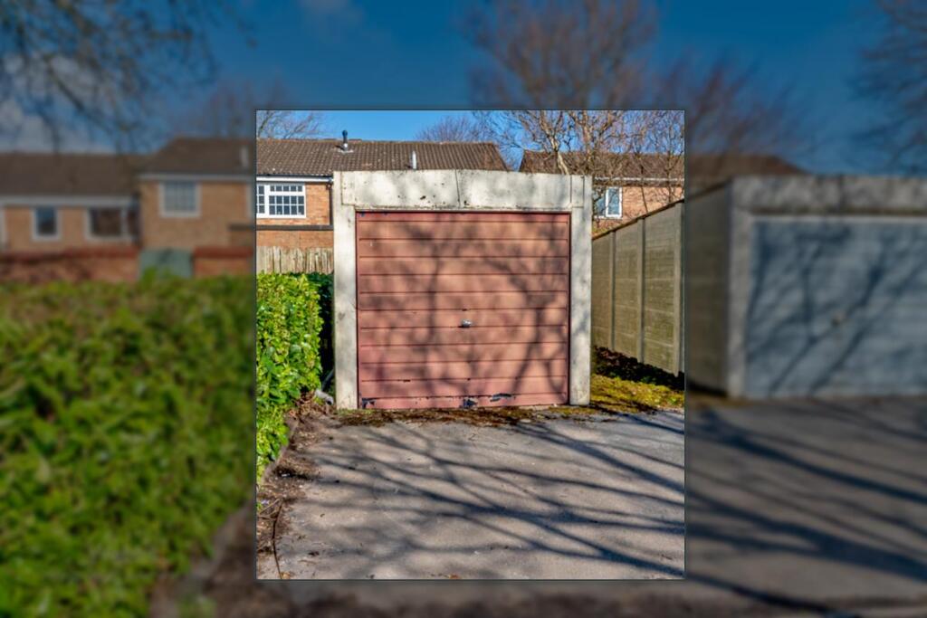© Webbs Estate Agents © (57 of 84) copy.jpg