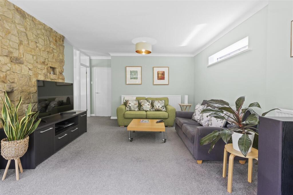 living room #4.jpg