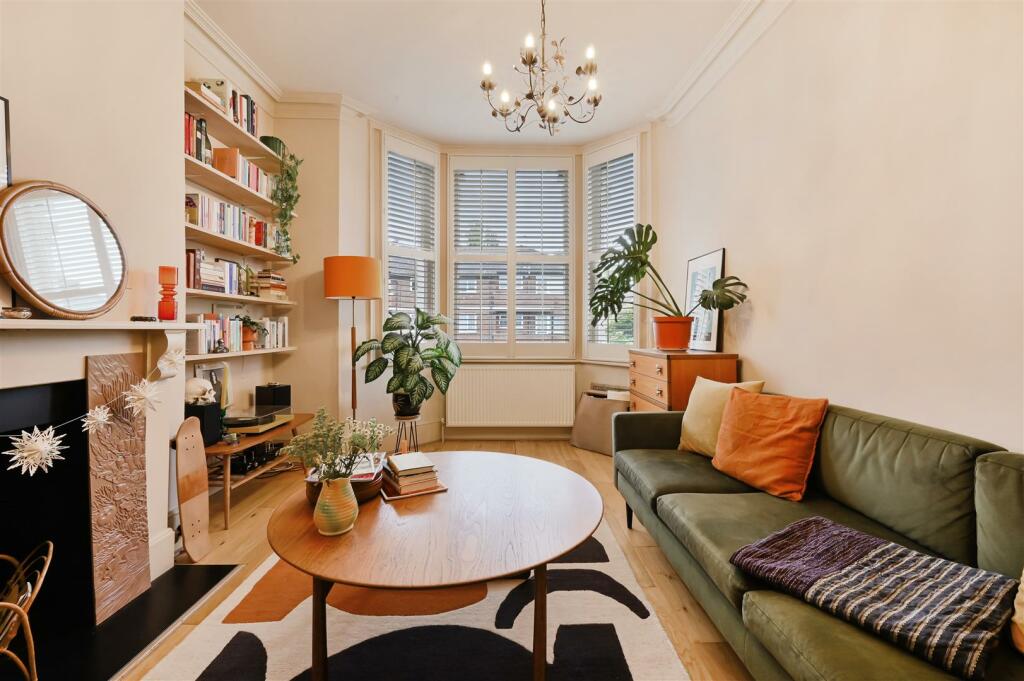 BEVERLEY ROAD, 6B-3.jpg