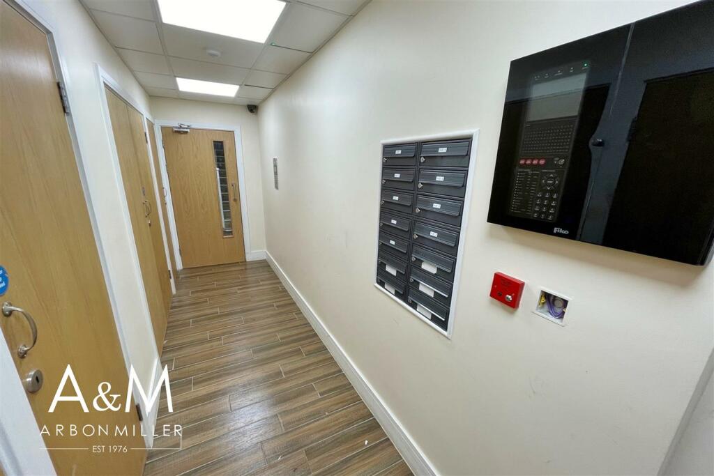 Communal Entrance/Halls