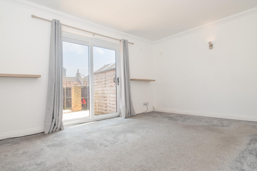 general 7 Bakers Cou