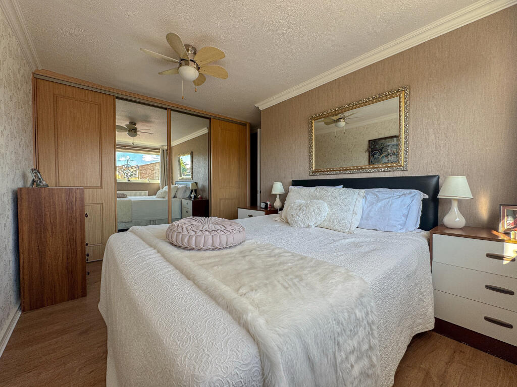 Bed 1 (2)