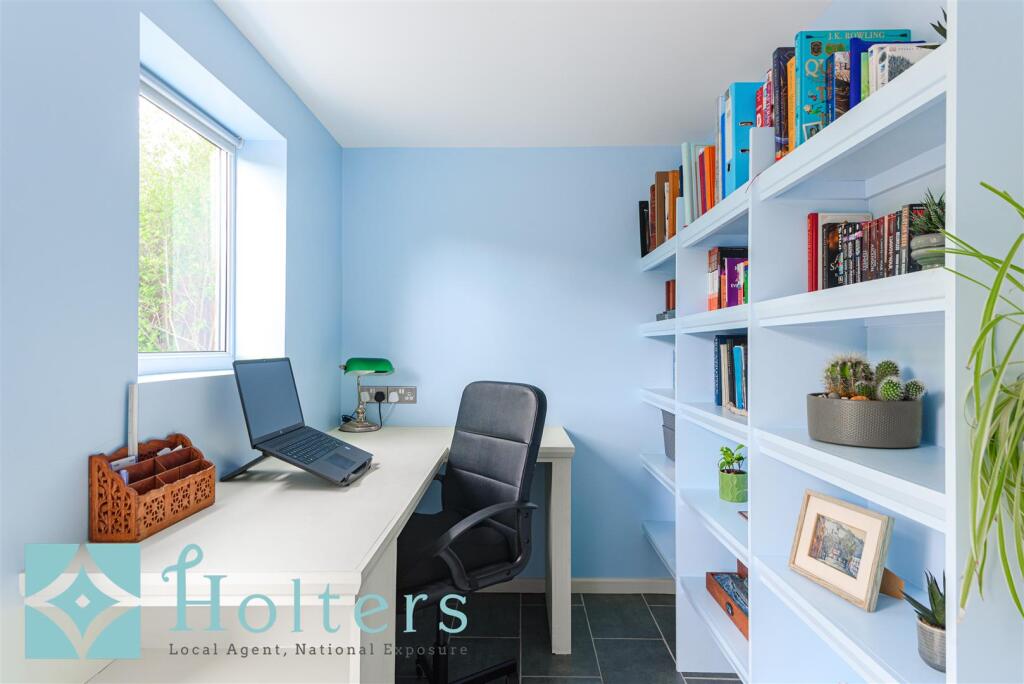 HOLT - Heulfron Bettws Cedewain-14.jpg