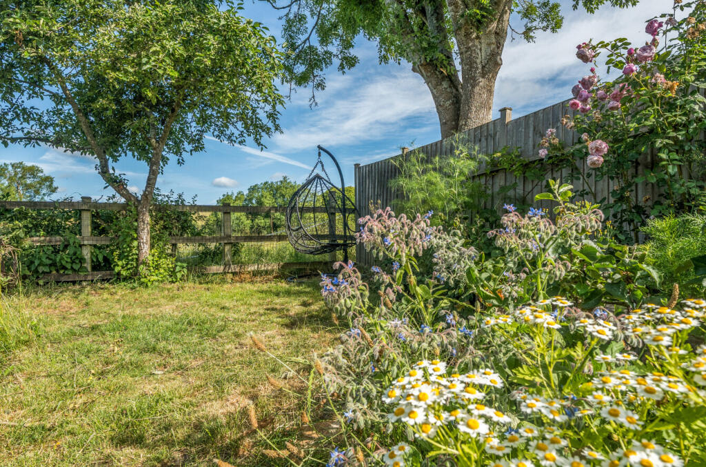 1314800-3-68590af...