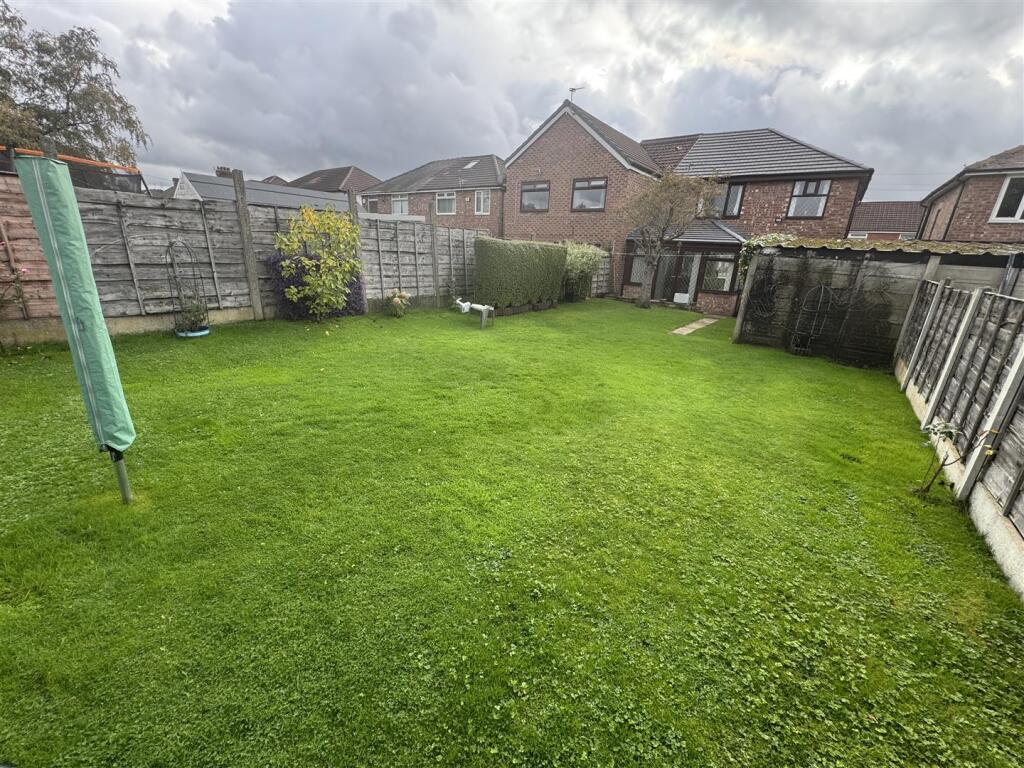 Photo 21-10-2025, 12 49 41.jpg