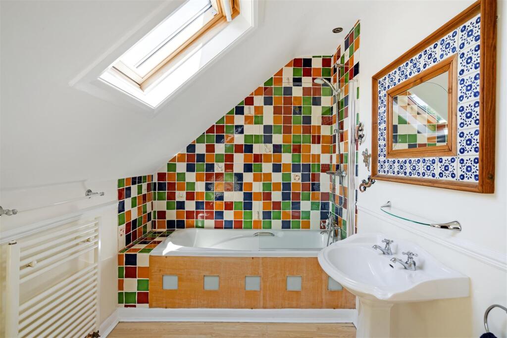 96431_Broadlands 3 Hill Wootton Road Leek Wootton 