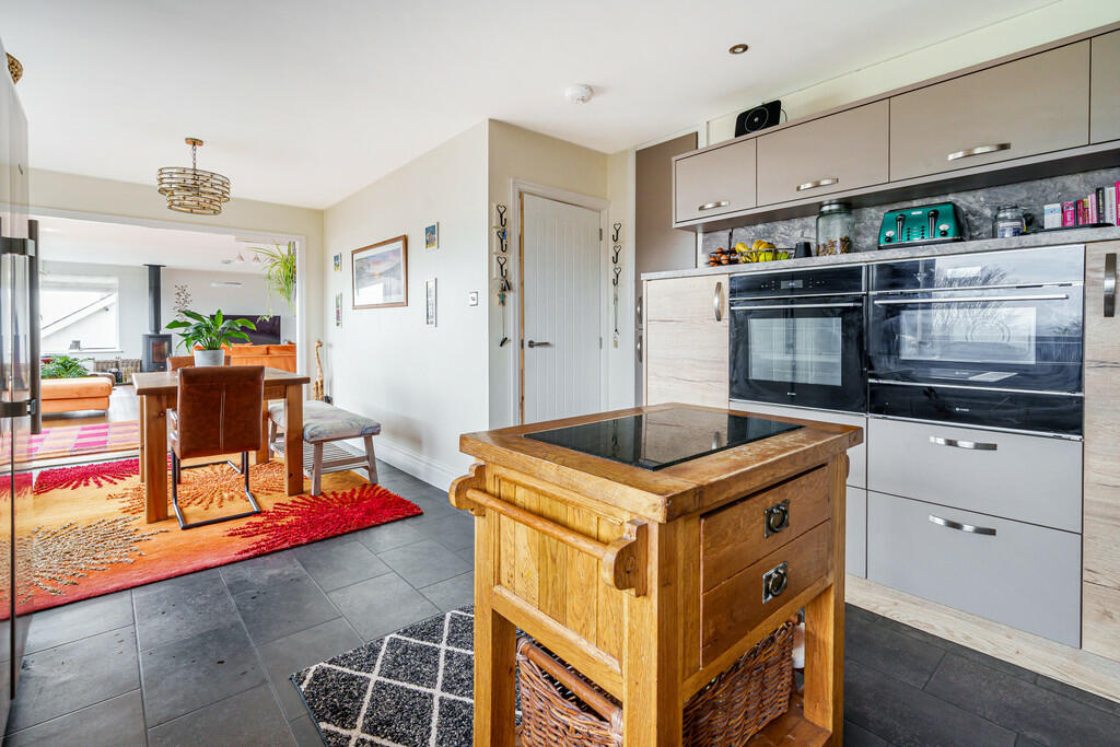 Kitchen and Dinin...
