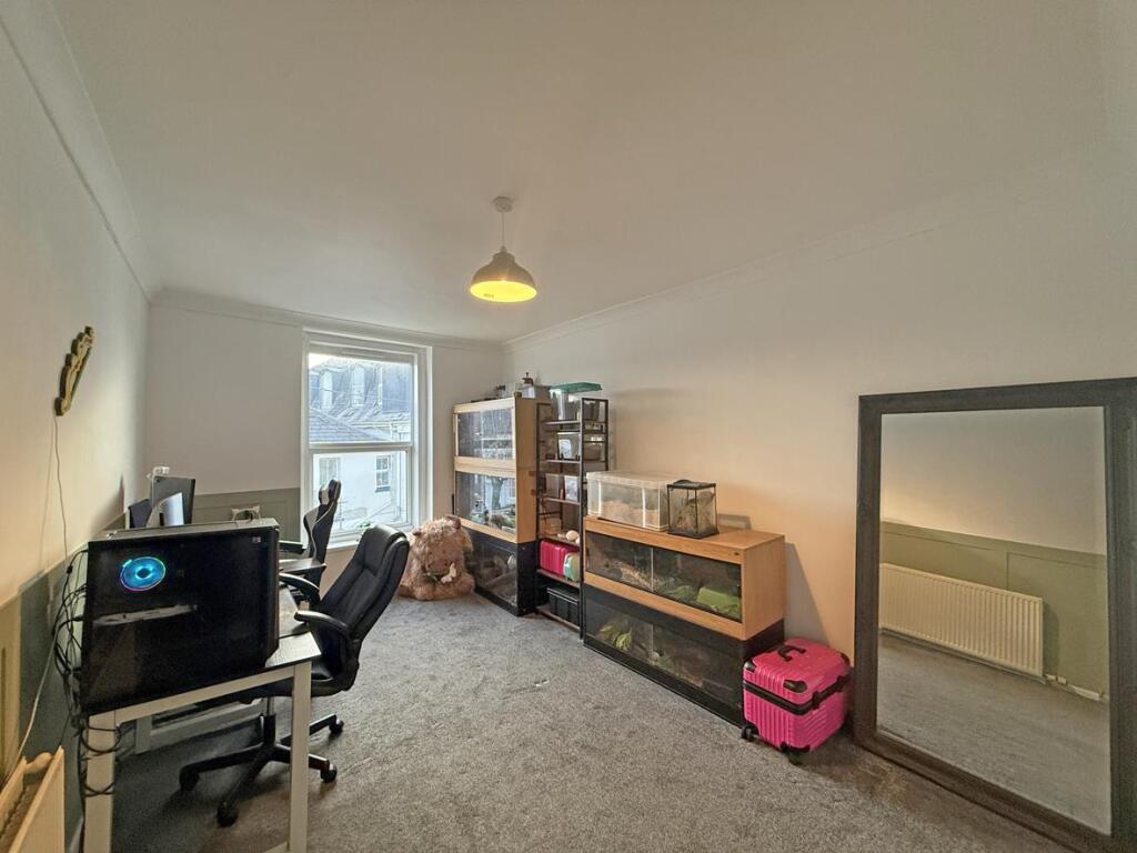 Ford Park Road 10b - Bedroom 1.jpg