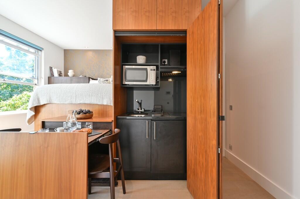 Kitchenette
