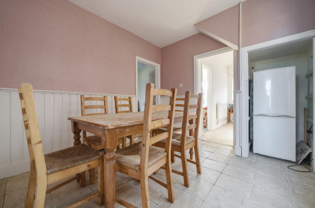 1318724-8-6879759...