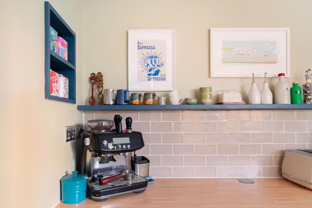 0G6PABN - Kitchen D.jpg