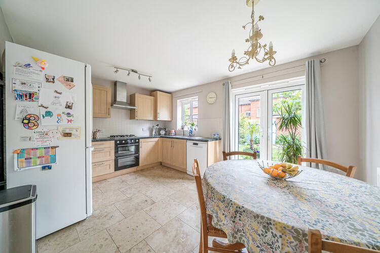 1302863 5 68400beb57627